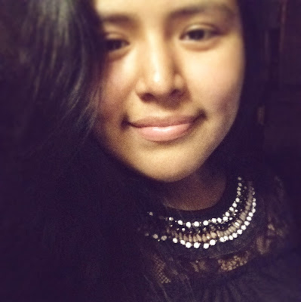 Meet your Posher, Perla